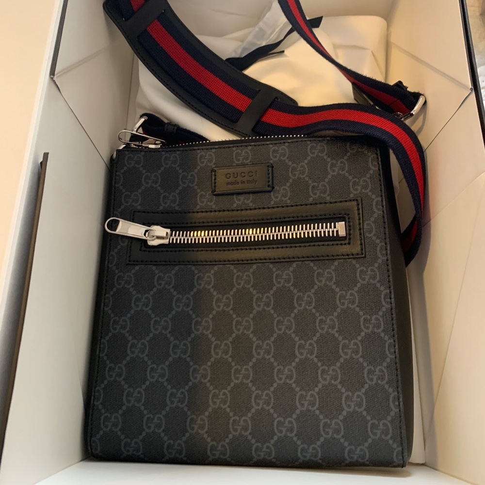 Gucci Messenger Crossbody